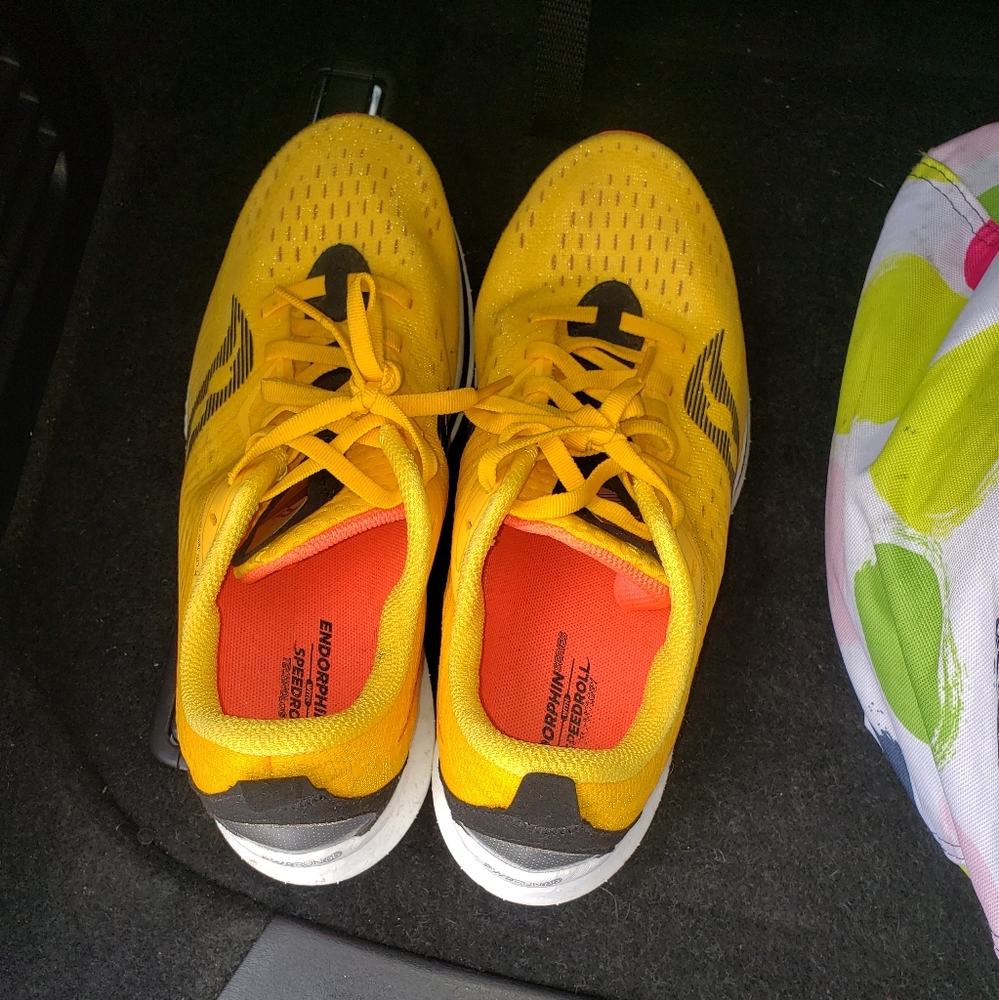 Saucony Endorphins, Size 9.5, bright yellow, black, neon orange